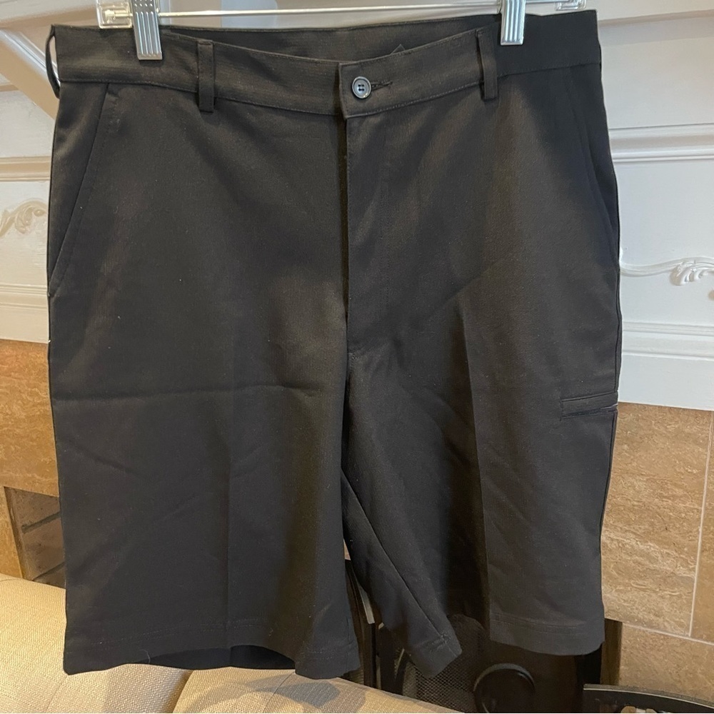 AA: PEBBLE BEACH Performance Golf Shorts Mens 32 Black